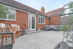 4, Stonegate Court, Station Road, Wadhurst TN5 7EQ