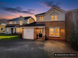 15, Fairwood Close, Trowbridge BA14 7RZ
