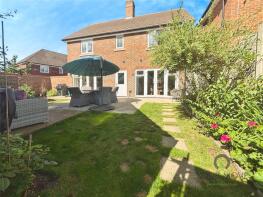 11, The Glebe, Maidstone ME18 6BF