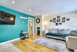 26, Walter Way, Witham CM8 3RJ