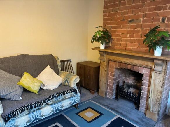 Lounge 2