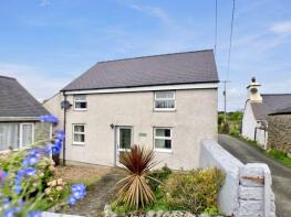 Cae Berllan, Road From Near Bryn Mawr Through Penmon To Caim, Penmon, Beaumaris LL58 8SW