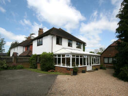 Bishops Fir, Ashford Road, Bethersden TN26 3BD