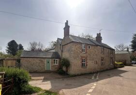 6, North Luffenham Road, Oakham LE15 8NP