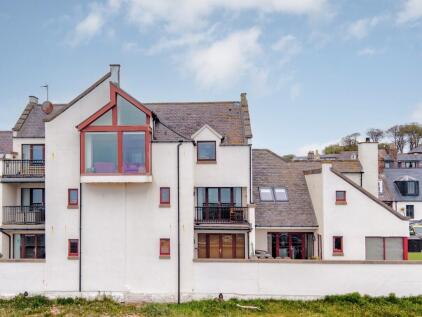 51 Seagate, Arbroath, Angus, DD11 1BJ