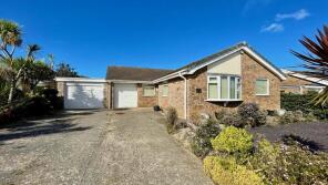 6, Min Y Don, Llandudno LL30 3RL