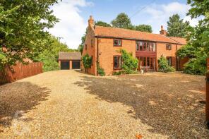 Invicta Lodge, White Horse Lane, Briggate, North Walsham NR28 9QZ