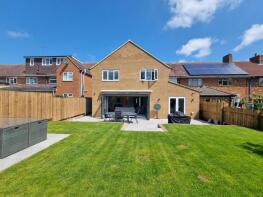 7, East End, Northampton NN6 9LB