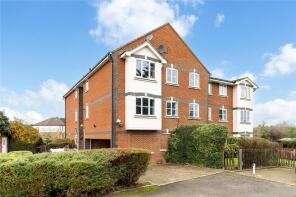 5, Naish House, Harland Close, Merton Park, London SW19 3HZ
