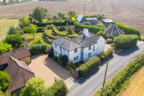 Lone Barn, Lower Wall Road, West Hythe CT21 4NW