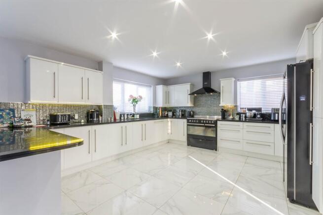 Kitchen Diner