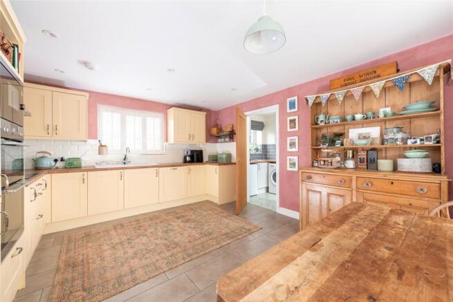 Kitchen/Breakfast