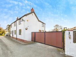 Cosy Top, Marsh Lane, Hull HU12 9NJ