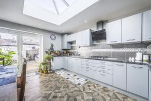 8, Tennyson Street, Swindon SN1 5DT