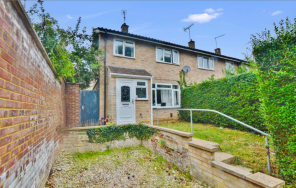 216, Lynch Hill Lane, Slough SL2 2QA