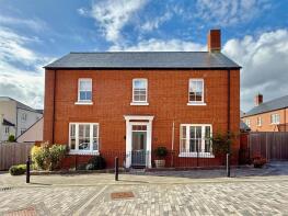 4, Carina Place, Plymouth PL9 8GA