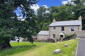 6, Lords Meadow, Newton Abbot TQ13 8FS