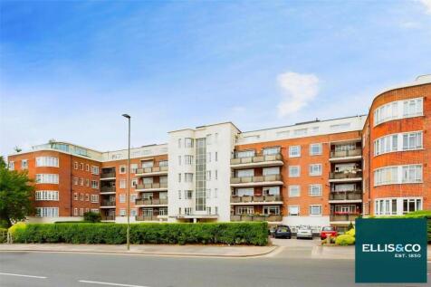 Riverside Drive, Golders Green Road, Golders Green, NW11