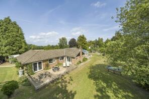 Pembrol, Cryals Road, Matfield, Tonbridge TN12 7HH