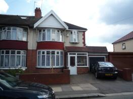 72, Dawlish Drive, Seven Kings, Ilford IG3 9EE