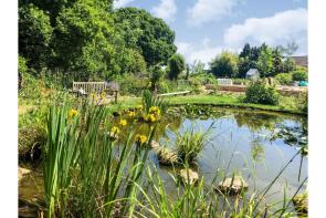 Cedar Cottage, Steyning Road, Steyning BN44 3AN