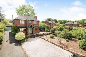 Birrington, Buxton Road, Leek ST13 8TT