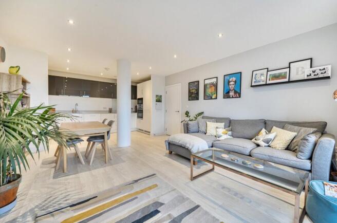 Kitchen/Reception