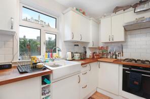 Flat B, 23, Northlands Street, London SE5 9PL