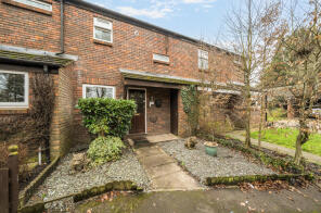 25, Langmans Way, Woking GU21 3QY