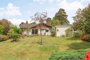 Little Wingate, Franksfield, Guildford GU5 9SS