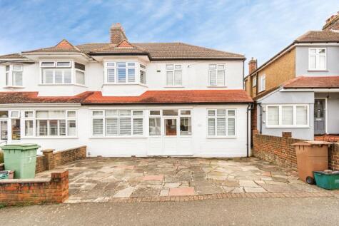 Ashleigh Gardens, Sutton, SM1