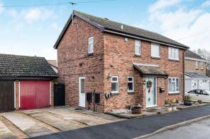 4, Chequers Close, Huntingdon PE28 4LE