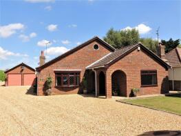 Cedar Lodge, High Road, King's Lynn PE34 3AR