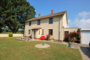1 Gwynt Y Mor, Wheelers Way, Manorbier, Tenby SA70 7TU