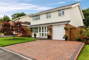 3, Godrer Coed, Gwernymynydd CH7 4DS