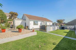 Carlyon, Park Place, Truro TR2 4EG