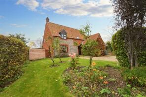 Crablings, Jericho, Station Road, Weybourne NR25 7HF