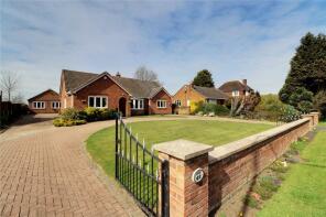 42, High Street, Belton DN9 1LR