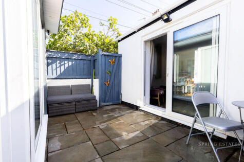 alexandra Terrace, Exmouth, EX8 1