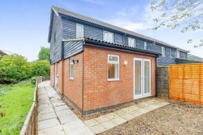 5, Williams Circle, Walton Park, Milton Keynes MK7 7HT