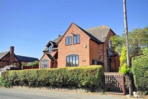 Colbury House, Broughton Hackett To Upton Snodsbury, Upton Snodsbury, Worcester WR7 4BE