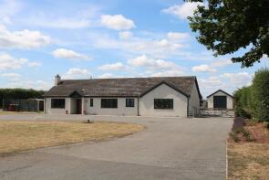 Framay Lodge, Field Lane, Doncaster DN9 2BL