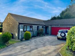 7, Uplands, Keighley BD20 6LG