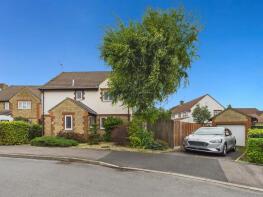 103, Eastern Avenue, Chippenham SN15 3XX