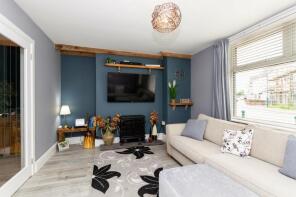 19, Ffordd Yr Orsaf, Caernarfon LL54 6NW
