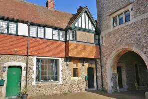 8, Stable Courtyard, Lane From Downlands Farm To East Lodge, Lyme Regis DT7 3RA
