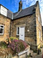 4, Maypole Green, Thorpe Green Bank, Fylingthorpe, Whitby YO22 4TX