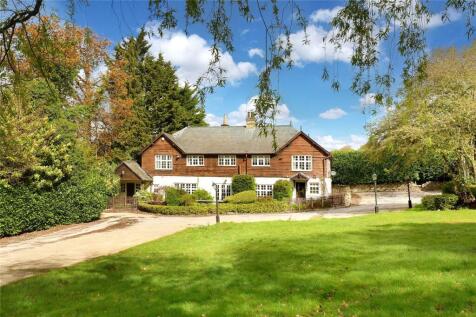 Beaconsfield Road, Coleshill, Amersham, Buckinghamshire, HP7