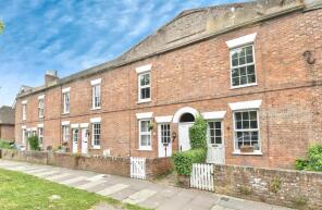18, Oaks Road, Tenterden TN30 6RD