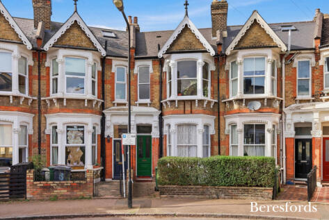 Cleveland Park Crescent, Walthamstow, E17